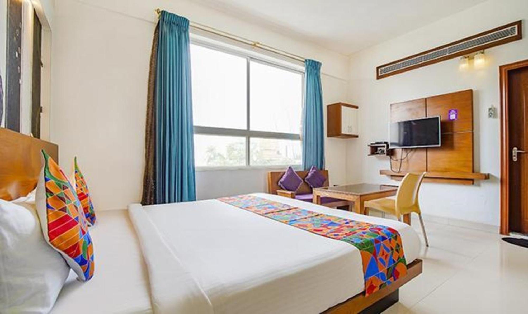 Fabhotel Emirates Suites - Sarjapur Road Bangalore Exterior photo