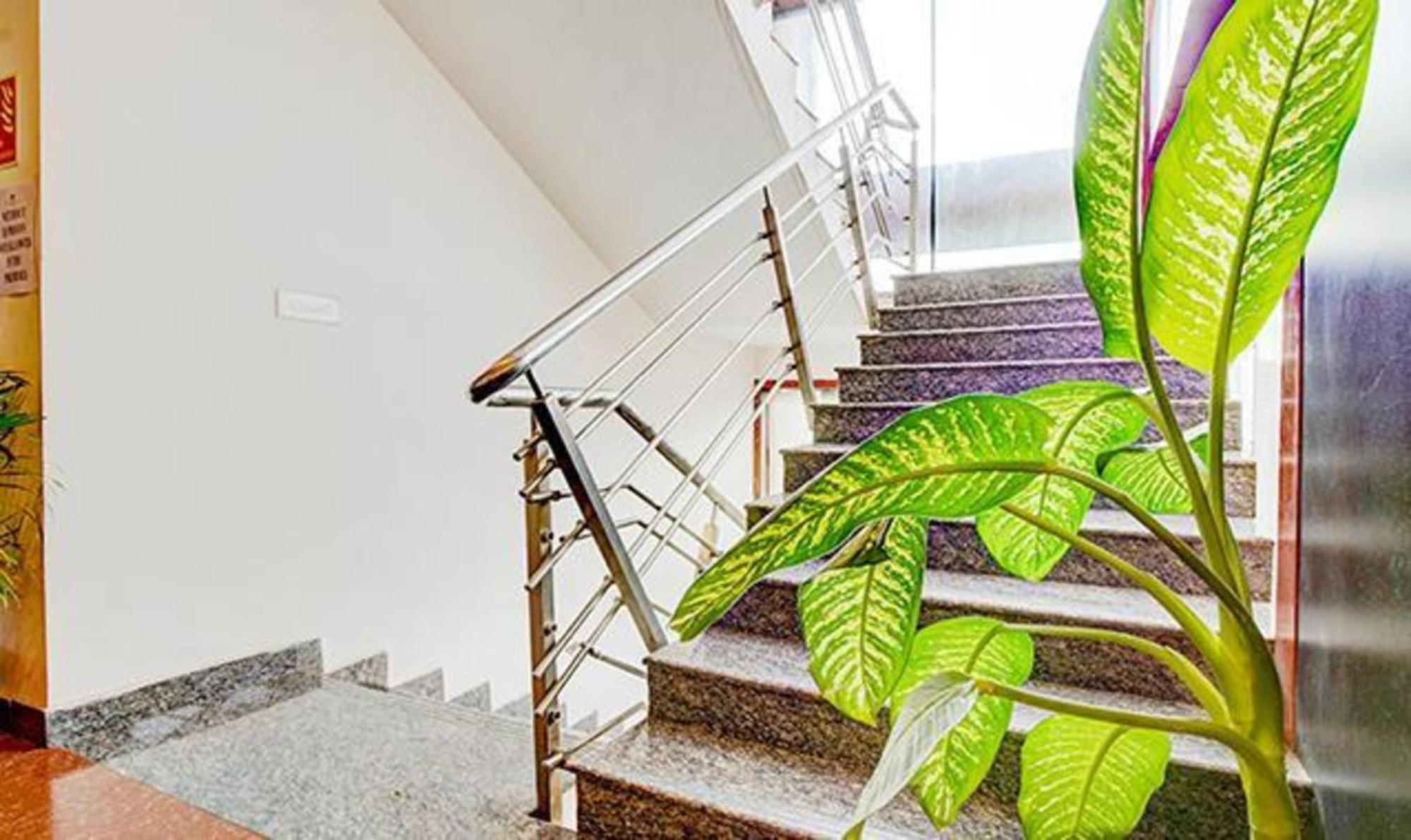 Fabhotel Emirates Suites - Sarjapur Road Bangalore Exterior photo