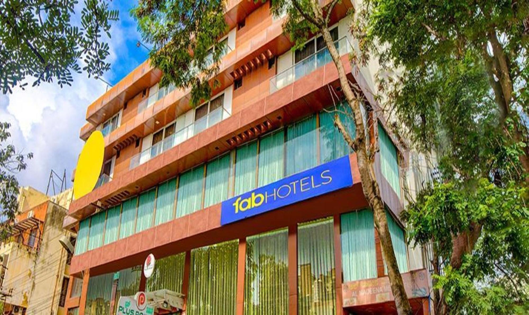 Fabhotel Emirates Suites - Sarjapur Road Bangalore Exterior photo